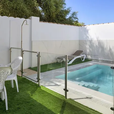 Casas Arenas 3 *